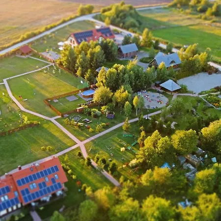Ostoja Dwa Jeziora 4*