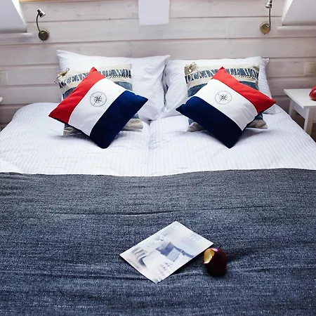 Bed & Breakfast Ostoja Dwa Jeziora 4*