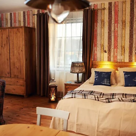 Bed & Breakfast Ostoja Dwa Jeziora 4*