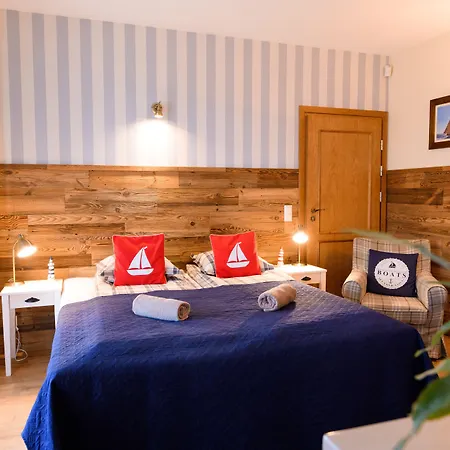 Nocleg ze śniadaniem Dwa Jeziora 4*