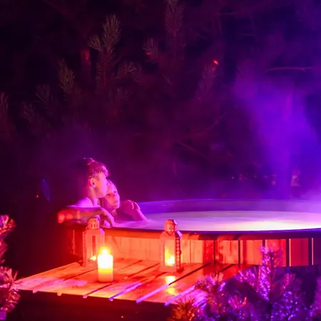 Ostoja Dwa Jeziora Bed & Breakfast