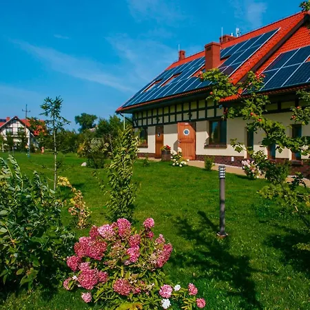 Ostoja Dwa Jeziora Bed & Breakfast 4*
