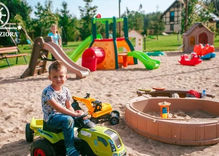 Ostoja Dwa Jeziora 4*