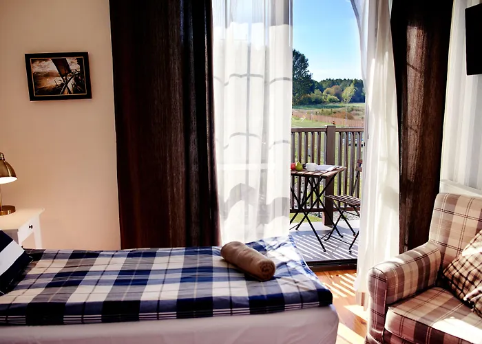 Ostoja Dwa Jeziora Bed & Breakfast