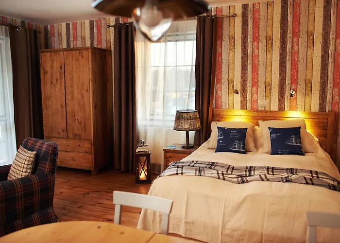 Bed & Breakfast Ostoja Dwa Jeziora 4*